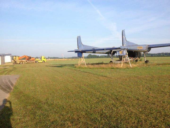 Véhicule hors d'usage Champagnole